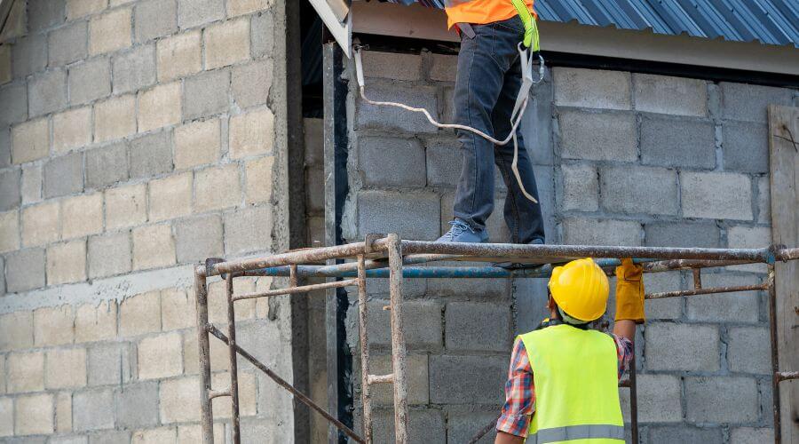 Professional residential roofers in Sharpsburg, IA